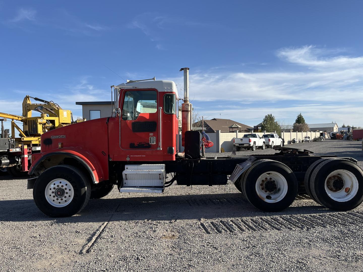 TRACTOCAMION KENWORTH W900